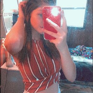 Meet your Posher, Hailey